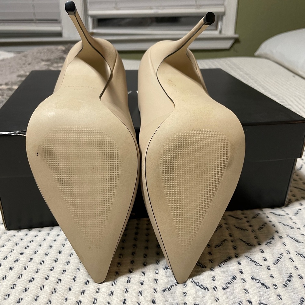 Saks Fifth Avenue Napa Leather Nude High Heels 6.5 - Picture 7 of 7